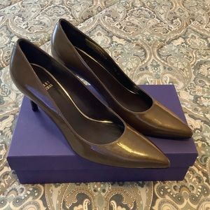 NWB Stuart Weitzman Pinot Old Gold Pumps Sz 9 M